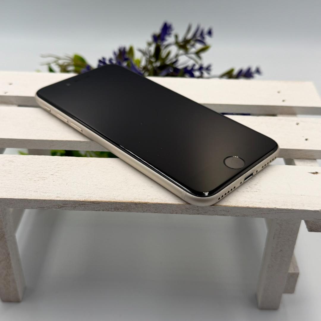 iPhone SE第3世代 64GB スターライト 315