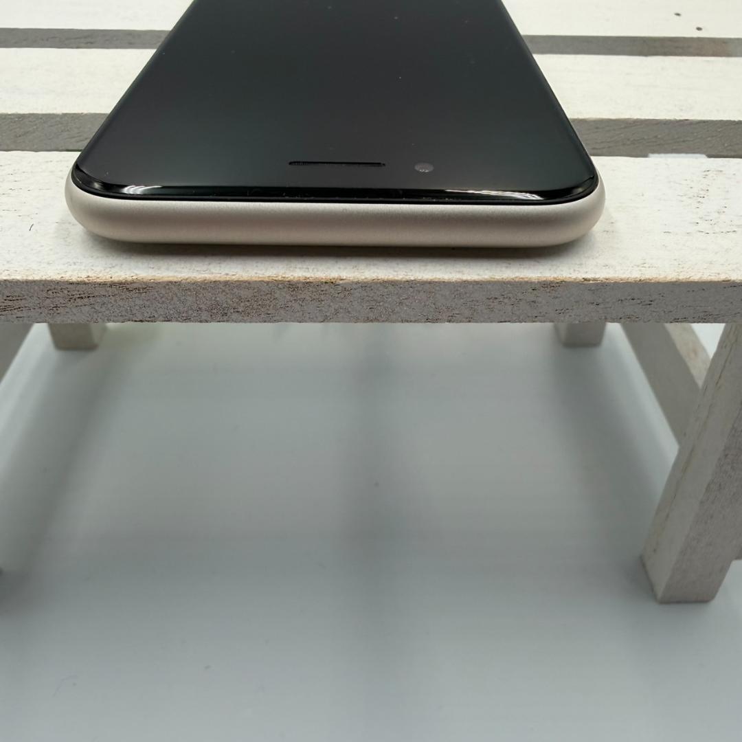 iPhone SE第3世代 64GB スターライト 315