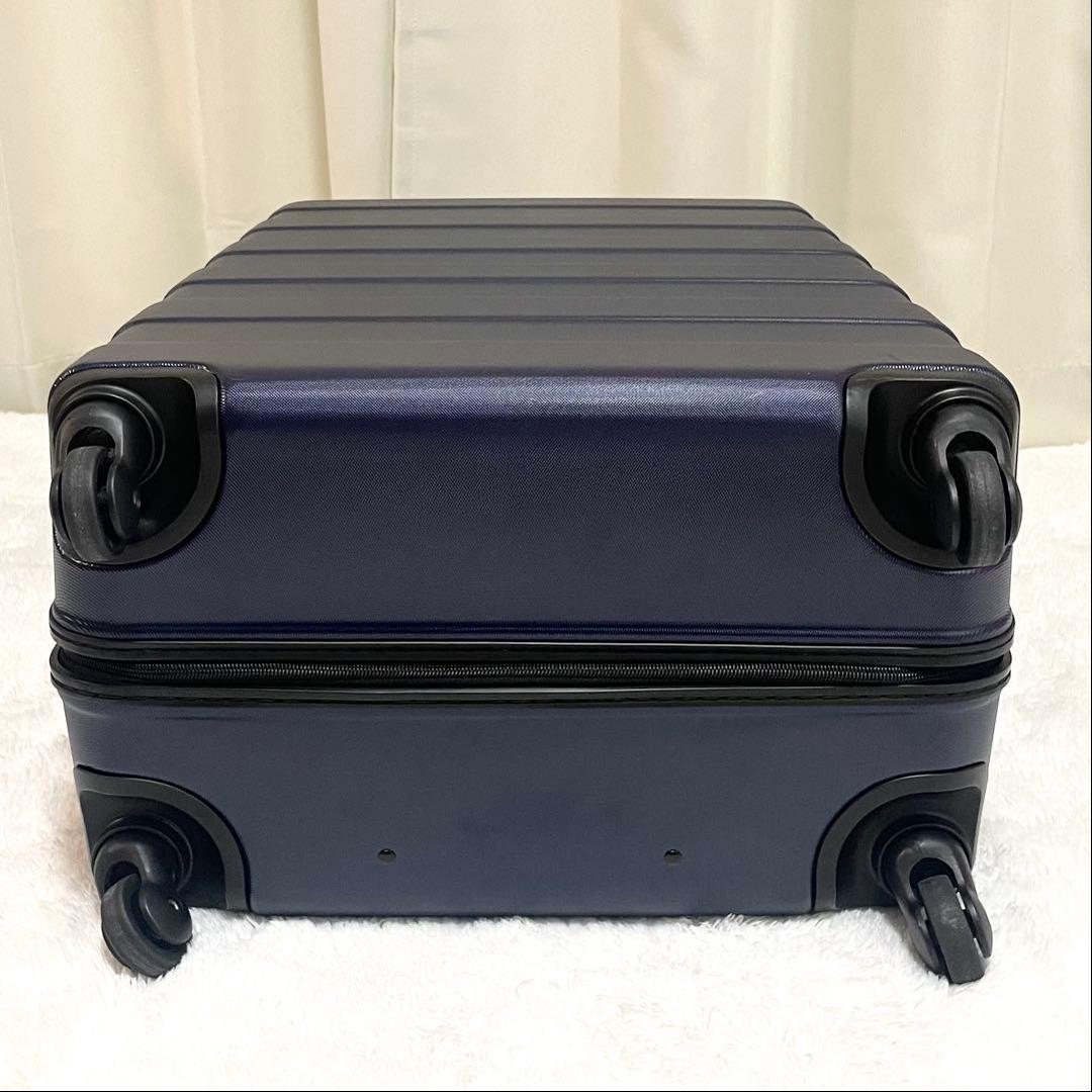 【美品】無印良品 キャリーケース 85L 4輪 ネイビー ストッパー付き 廃盤