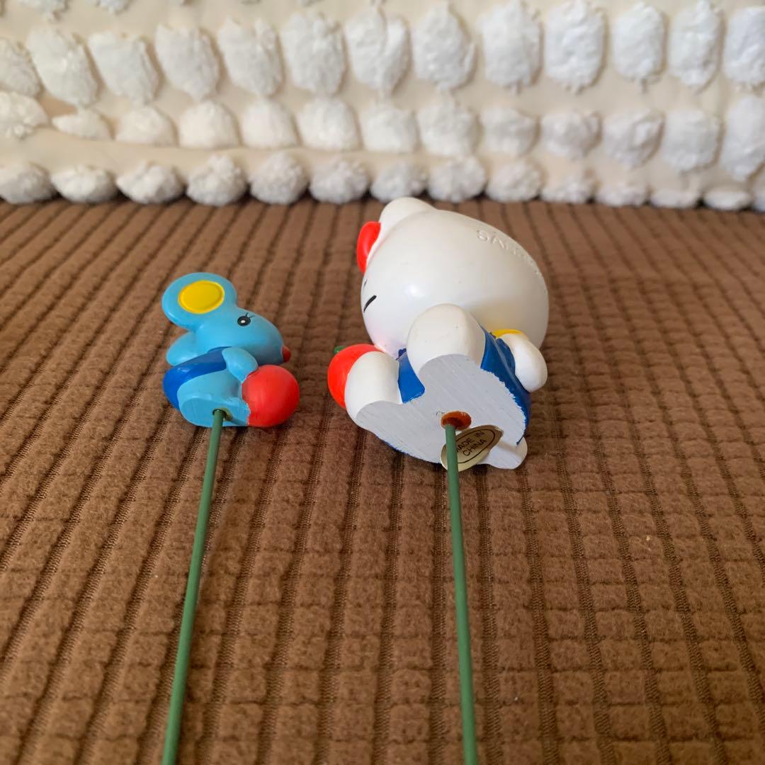 レア　当時物　2001年　ハローキティとチッピイのガーデンピック2本セット　陶器