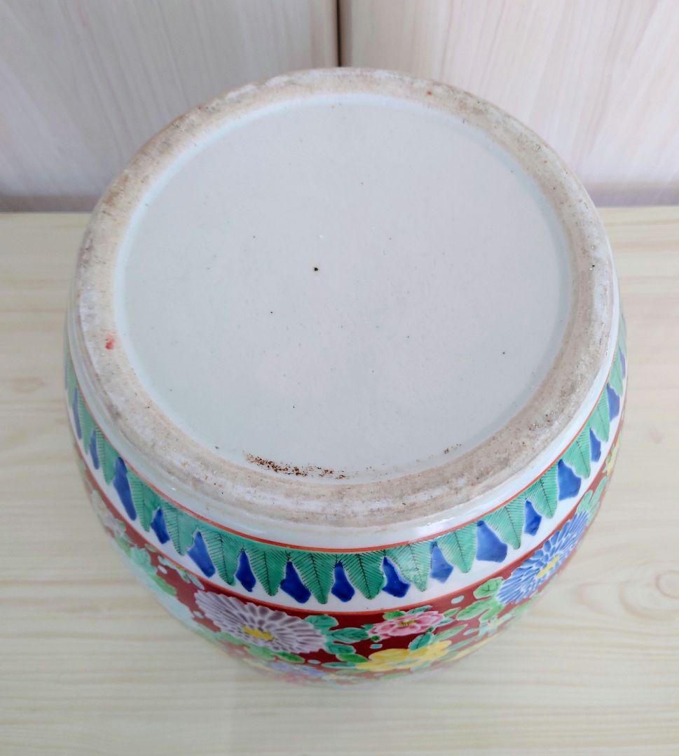 2. 十錦手色絵　火鉢　時代物