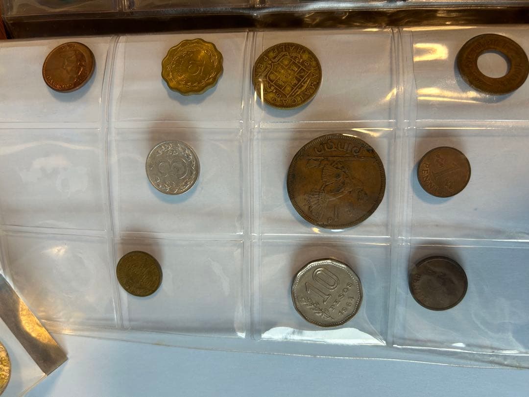 世界各国の旧貨幣 82枚セット　アンティーク