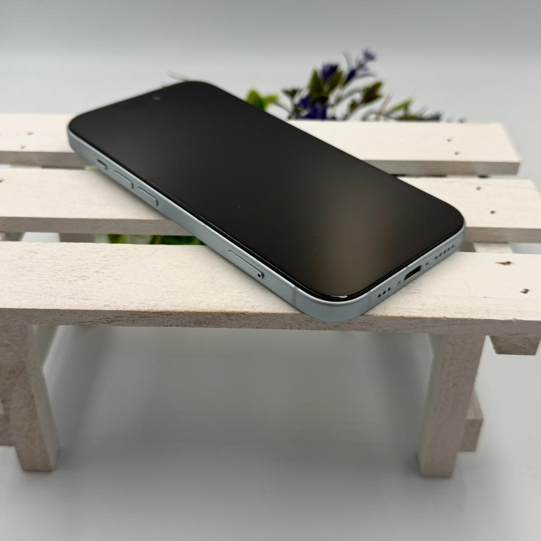 iPhone15 128GB ブルー 332