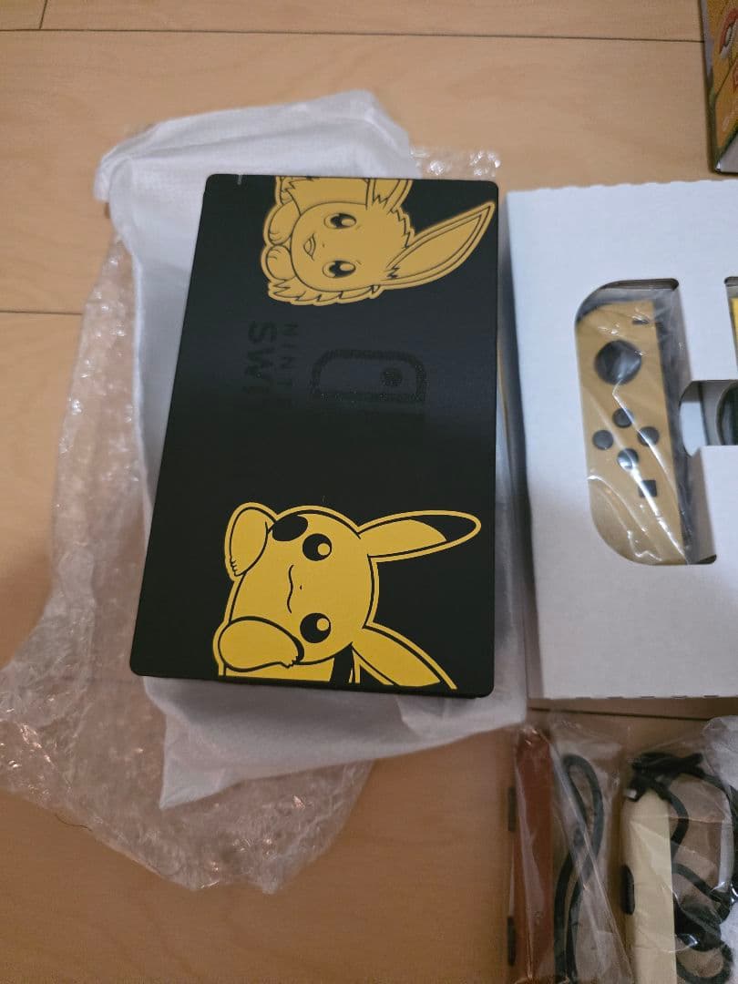 Nintendo Switch ポケットモンスター Lets Go ピカチュウ