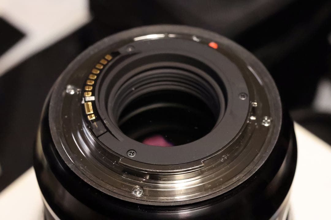 美品　SIGMA 135mmF1.8 DG HSM Art for CANON