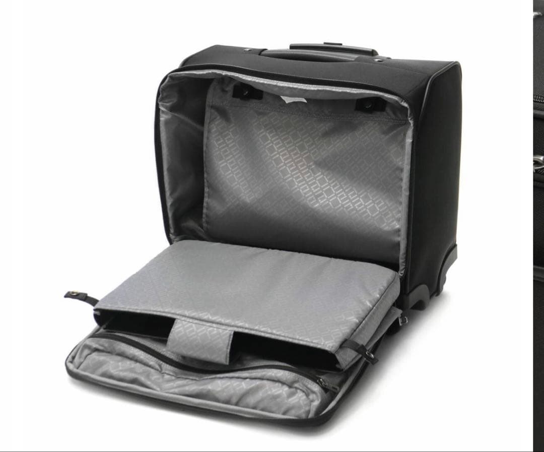 【週末限定価格】エース　ジーン スーツケース ace.GENE ソフト 28L