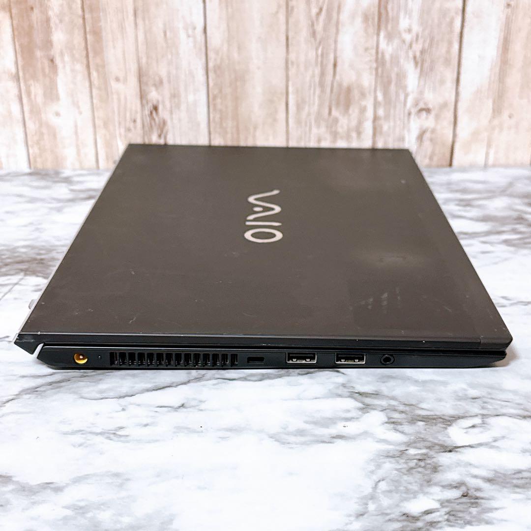 高性能i5＆爆速SSD/メモリ8GB✨カメラ付き すぐ使える 薄型軽量パソコン