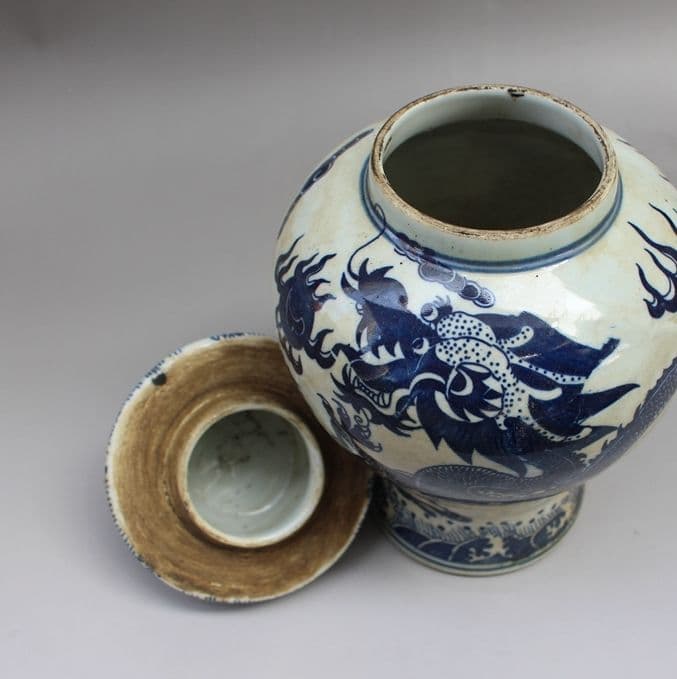 サバ竜紋将軍缶  景徳鎮 陶磁器 装飾品 工芸品 美術品 置物