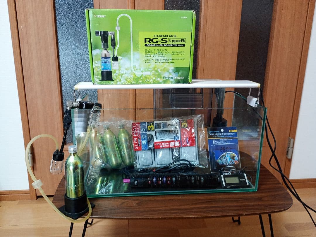ガラス水槽セット CO2添加器付き