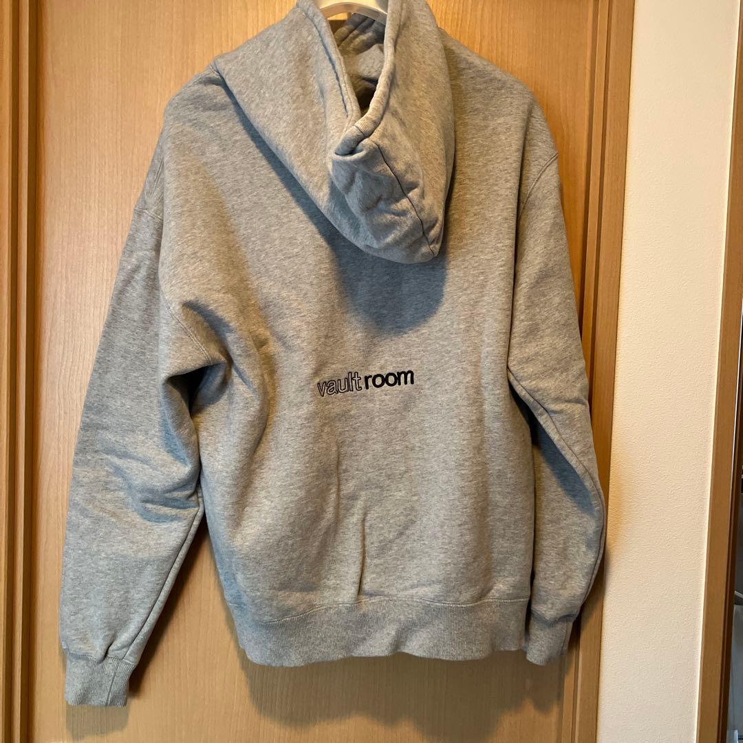 ロコさん専用　vault room パーカー グレー　TOXIC