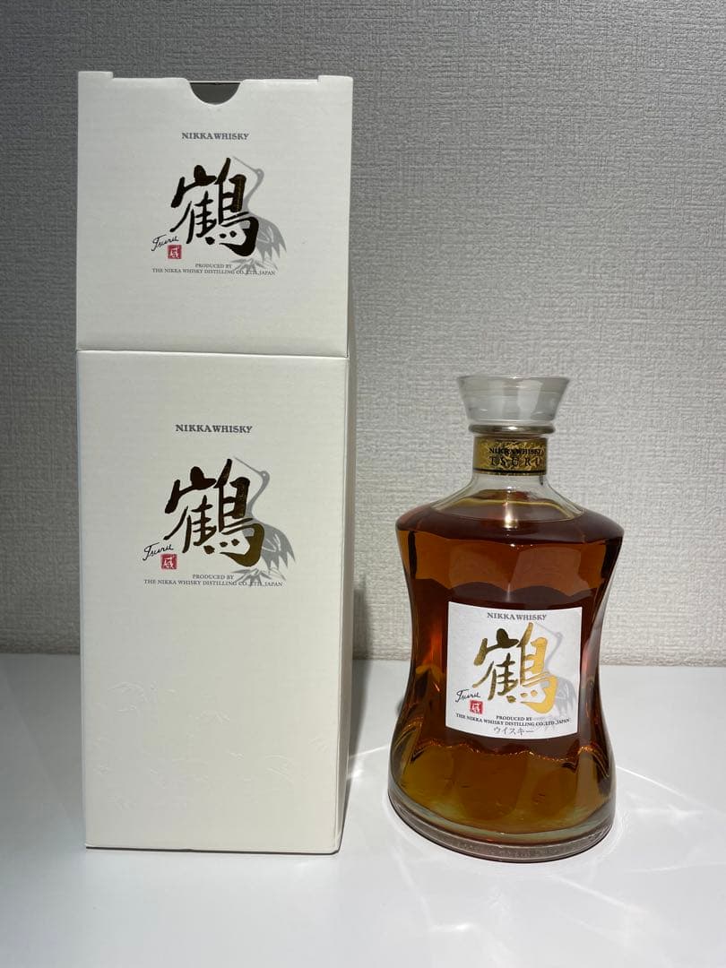 【激レア】ウヰスキー　ニッカウイスキー　鶴　箱付き　未開封