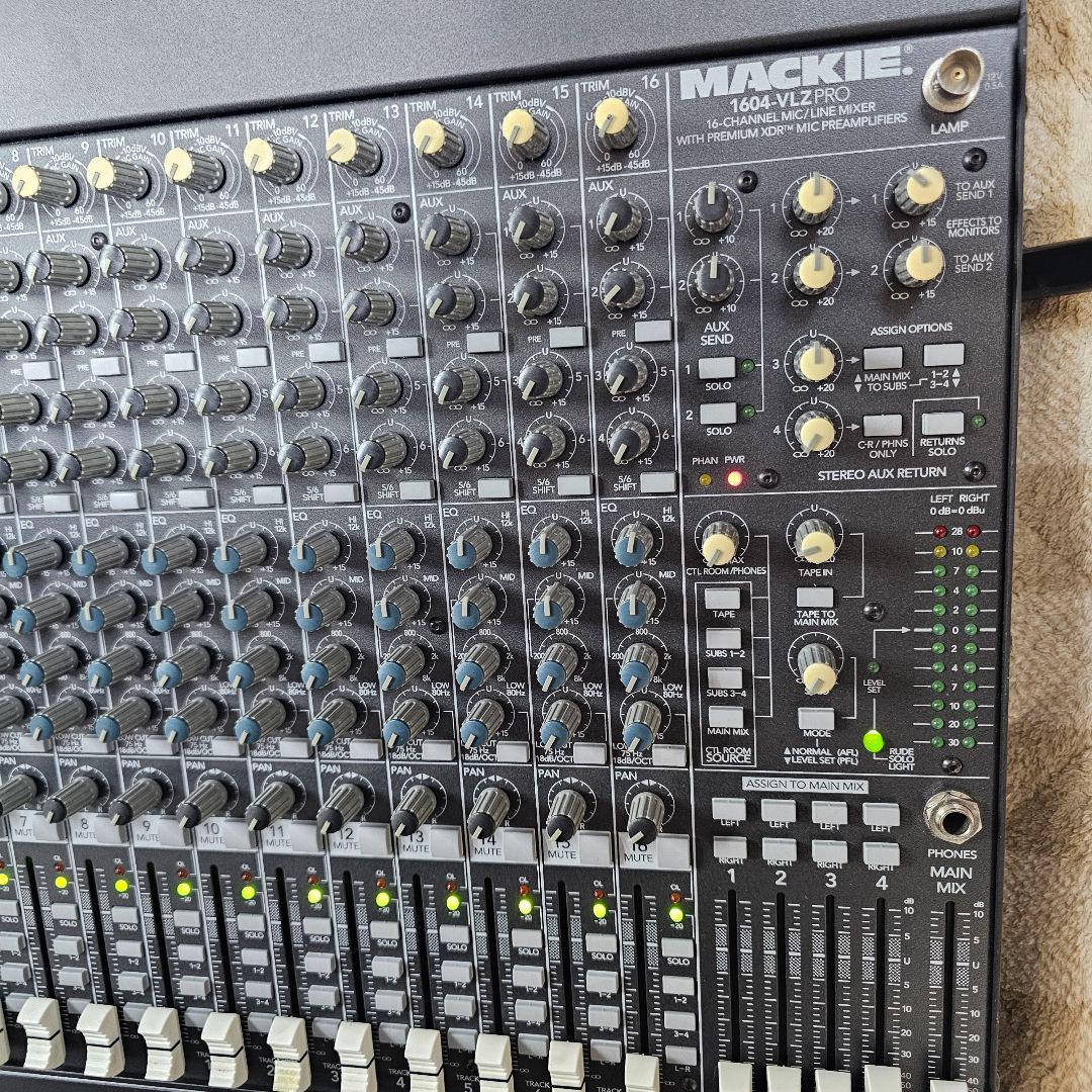 配信機器・PA機器・レコーディング機器 Mackie 1604-VLZ Pro