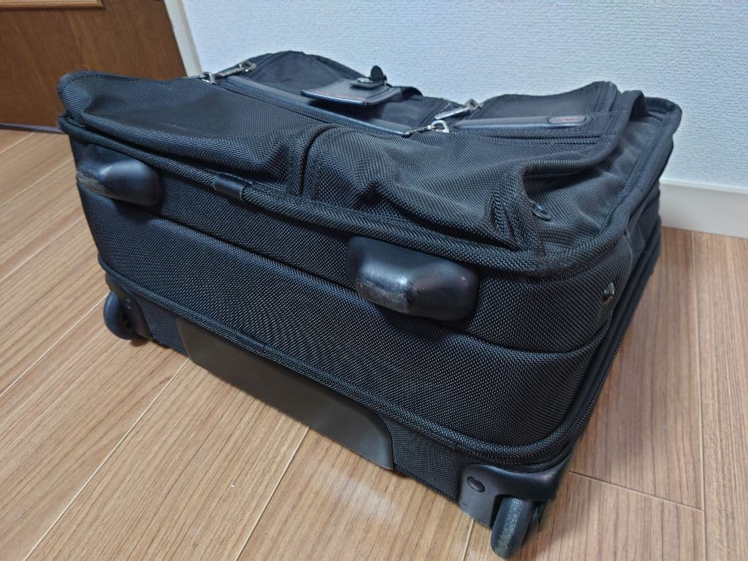 美品 TUMI ALPHA キャリーバッグ ビジネスバッグ 26104D4
