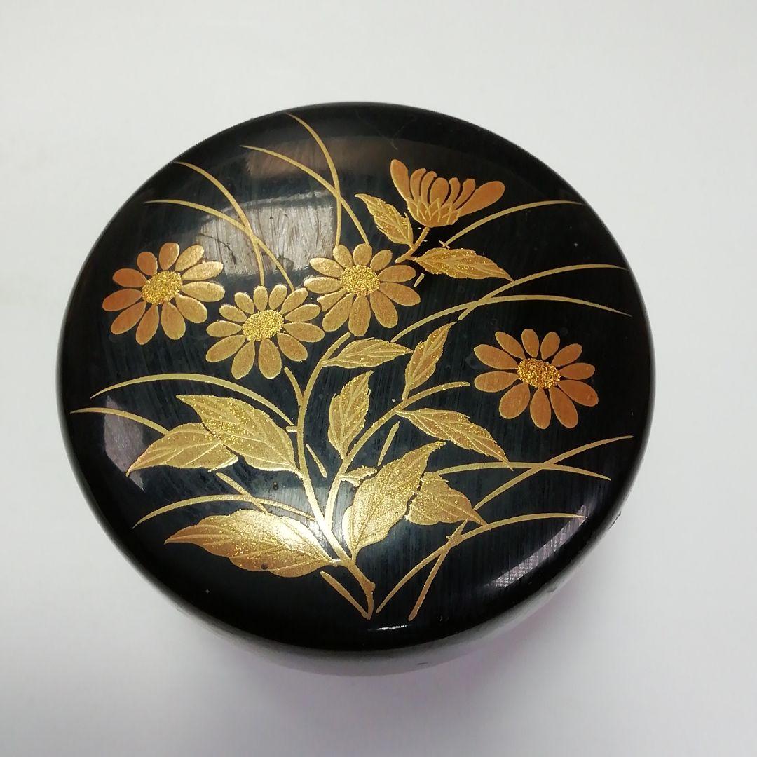 Ｓ５９４　棗　『秋草蒔絵』『稲井玉甫作』『表千家　堀之内宗完　極箱』　共箱