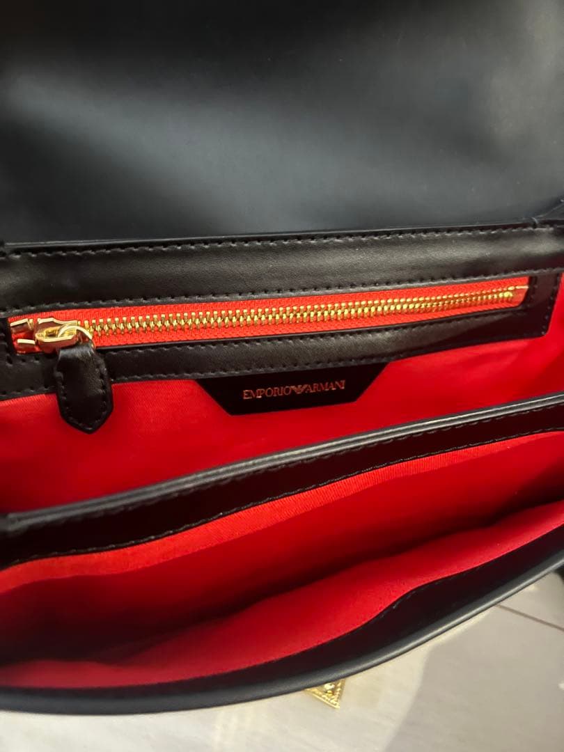 【新品未使用正規品】エンポリオアルマーニ ショルダーバッグ 黒