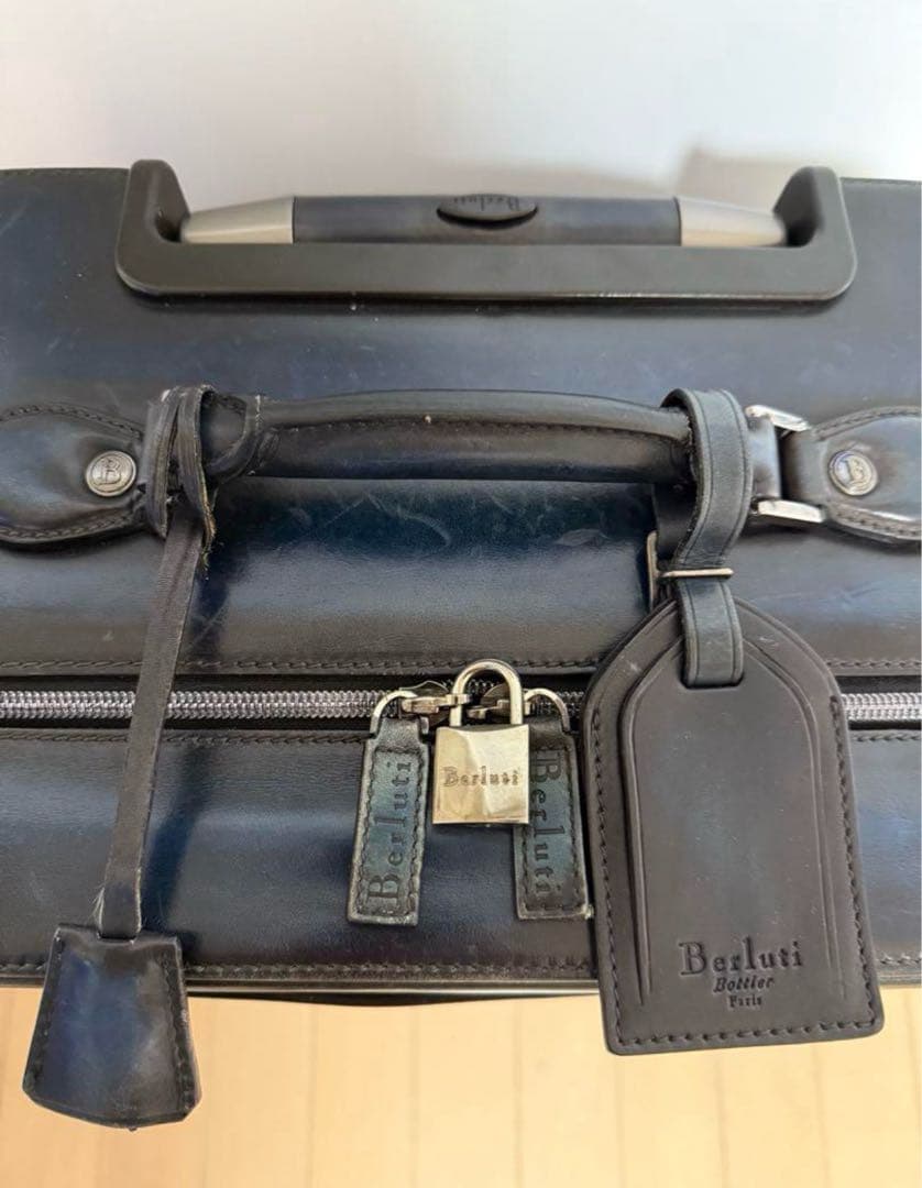【美品】ベルルッティ FORMULA 1000 トロリー レザー