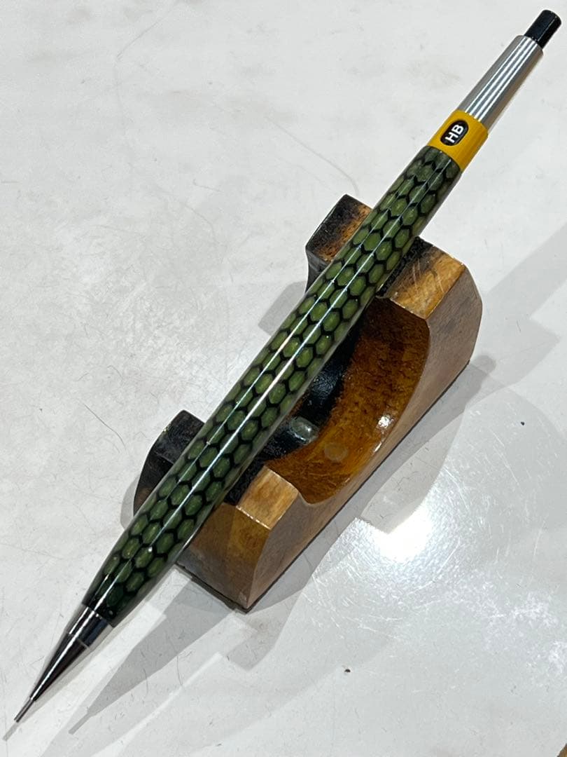 pg5+レジン(ハニカム柄)