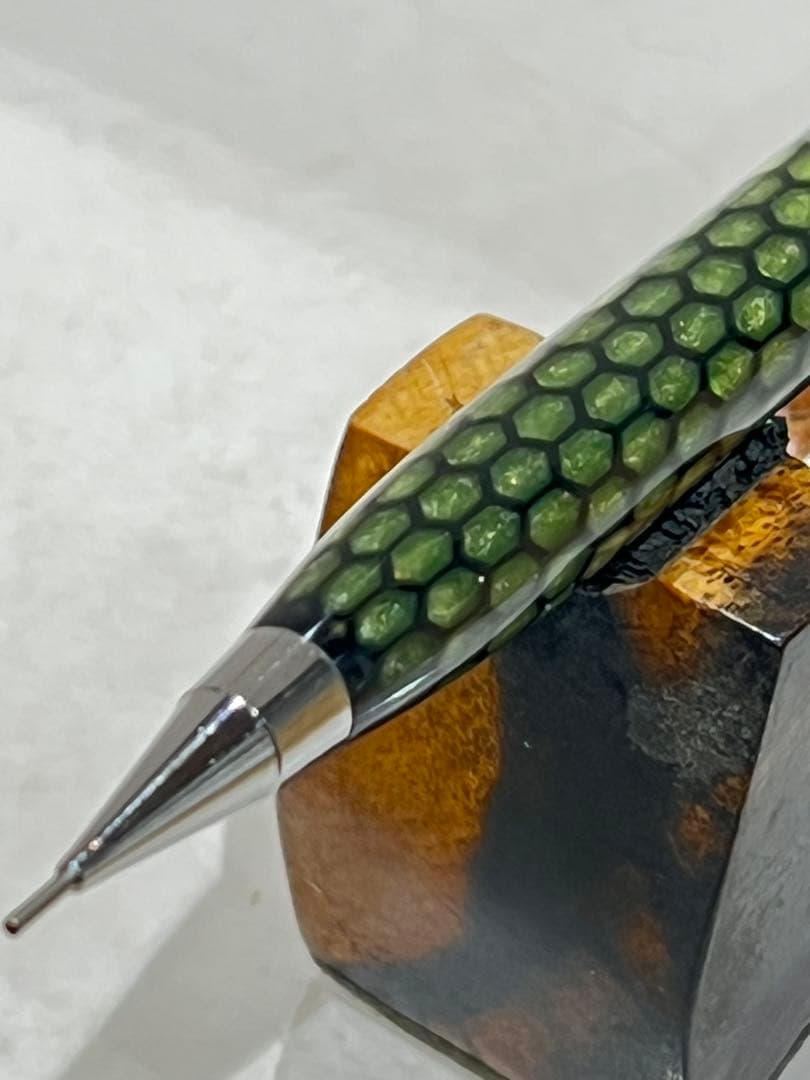 pg5+レジン(ハニカム柄)