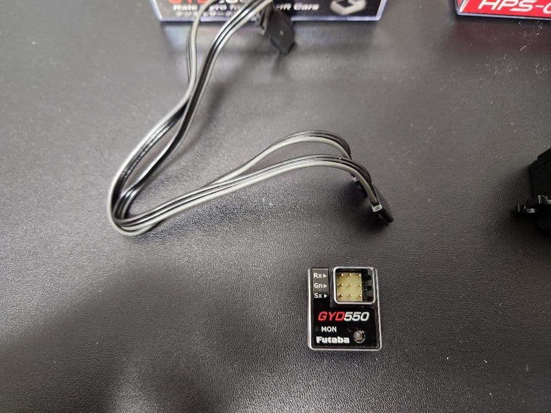 FUTABA CD-700 GYD550 サーボ＆ジャイロセット