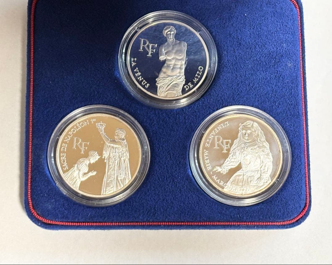 フランス　９３年　モネ・ド・パリ　ルーブル美術館２００年記念プルーフ銀貨セット