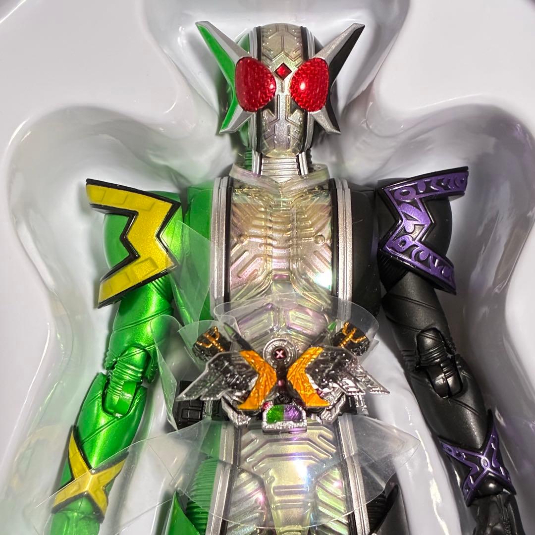 真骨頂　仮面ライダーW サイクロンジョーカーエクストリーム　真骨彫