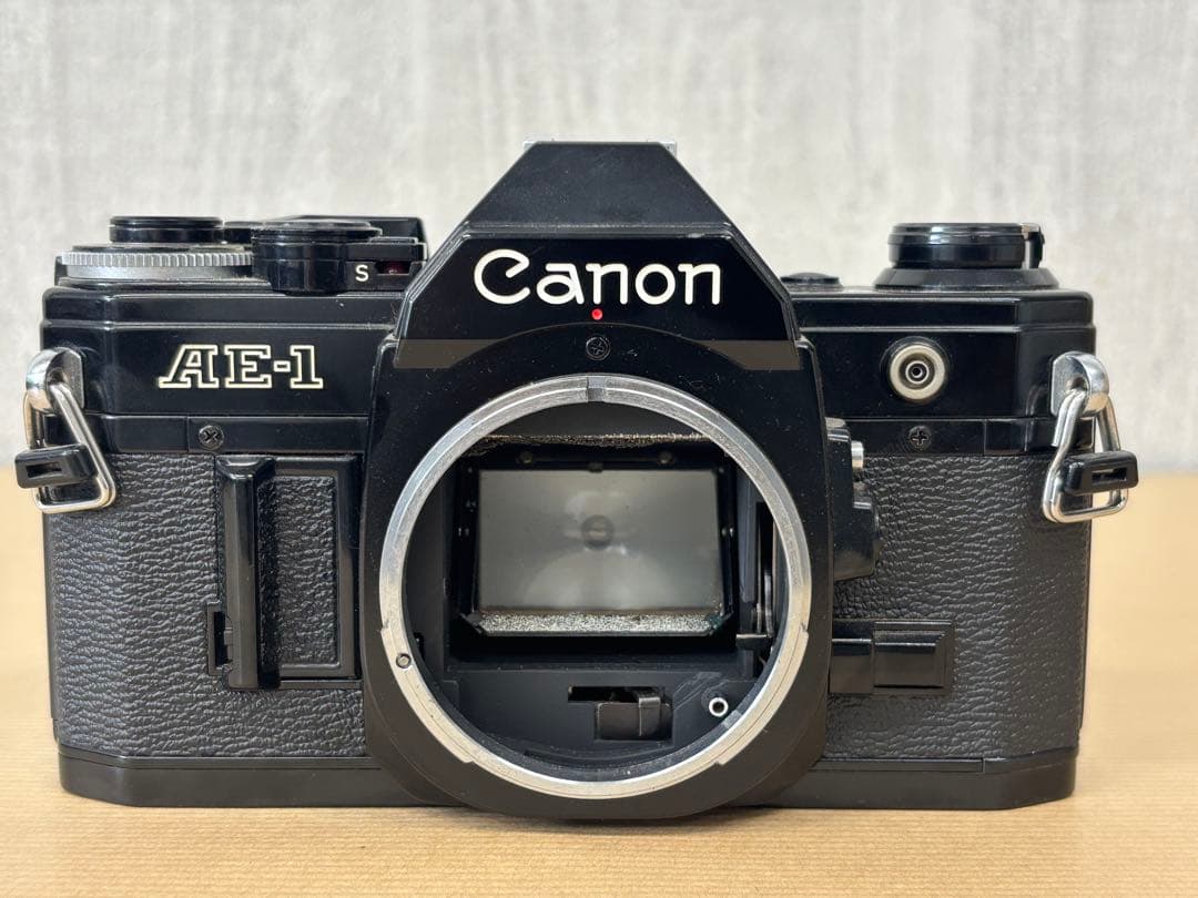 フィルムカメラ Canon AE-1