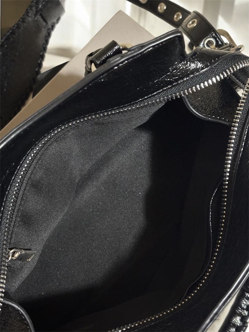 BALENCIAGA バレンシアガ ネオカゴール ショルダーバッグ 箱付き