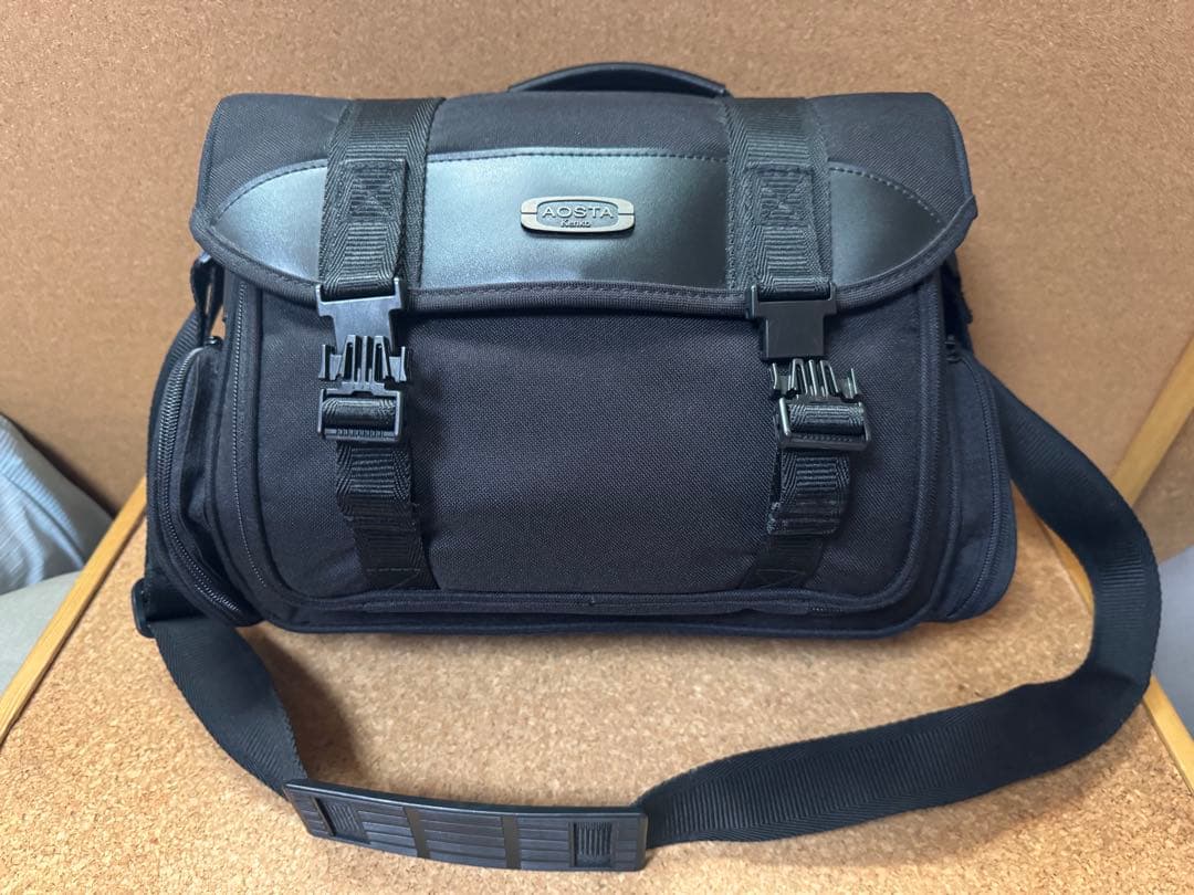 NIKON F2本体、望遠レンズ 、ストロボ セット