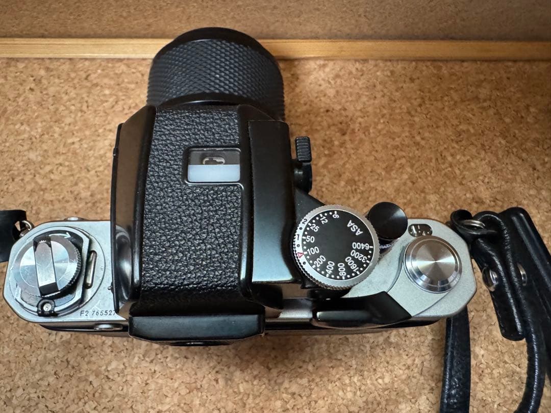 NIKON F2本体、望遠レンズ 、ストロボ セット