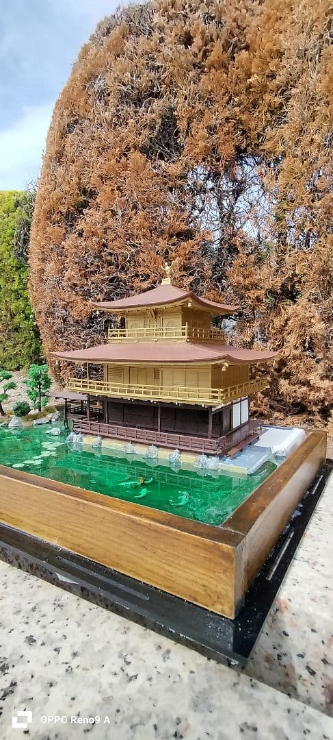 精密情景ジオラマ 世界遺産 鹿苑寺金閣 USB電源LED照明 アクリルケース付き