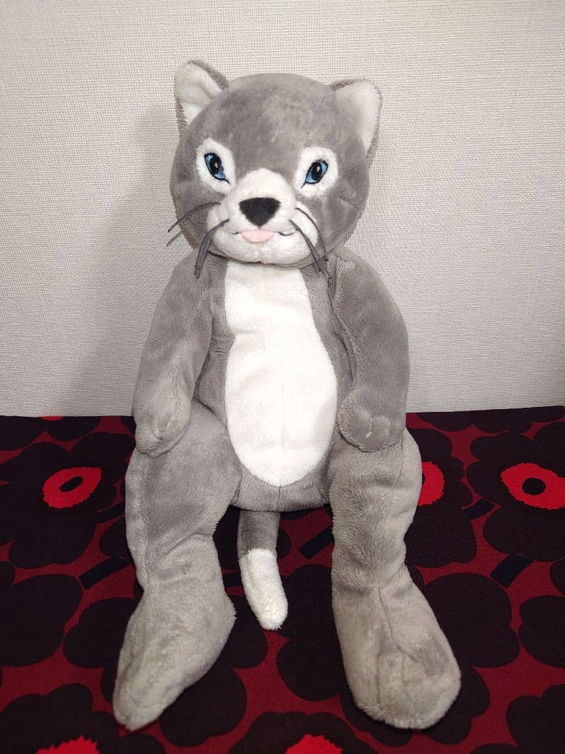 【廃盤】IKEA　猫　ぬいぐるみ　ヒグチユウコ　せかいいちのねこ