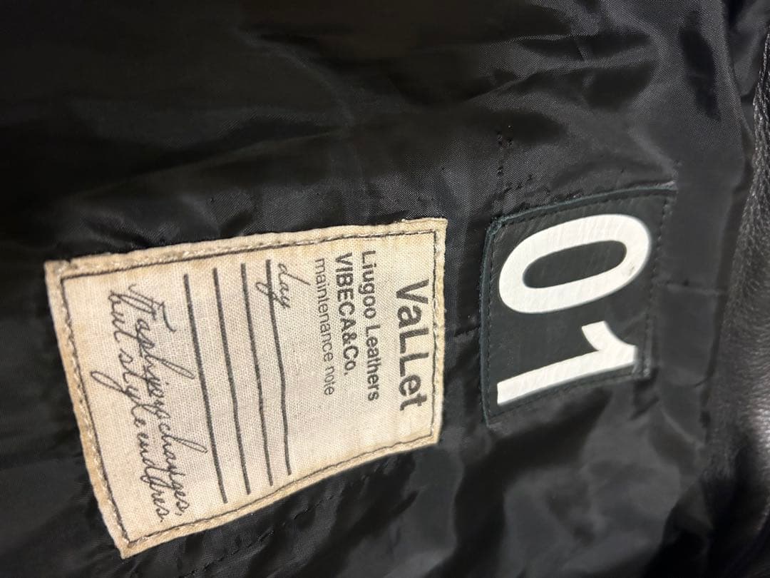 K*様 最終値下げ中！VIBECA VaLLet 牛革 シングルライダース