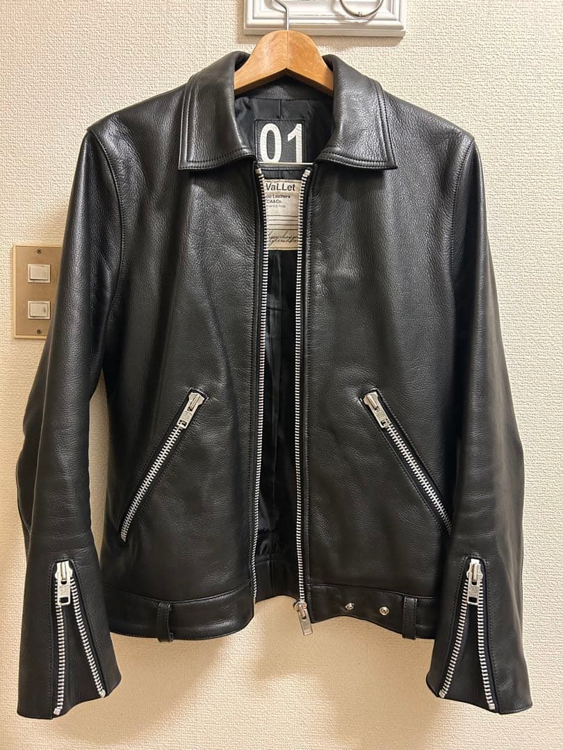 K*様 最終値下げ中！VIBECA VaLLet 牛革 シングルライダース