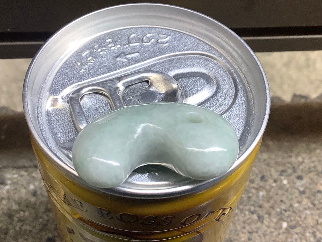 ⭕️ ⭕️神宿る本物の勾玉‼️　吉祥開運　糸魚川翡翠*ジェダイト　外部鑑定鑑別書付‼️