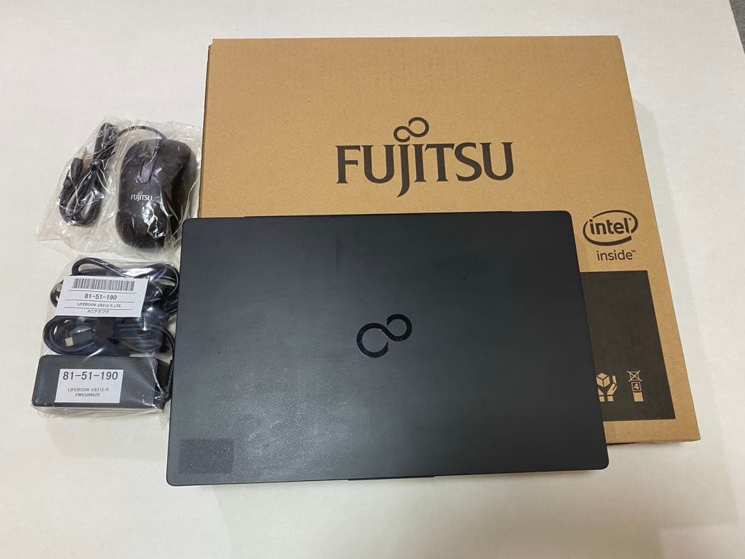 U9312/K 第12世代i5 16GB LTE 856g 軽量 美品