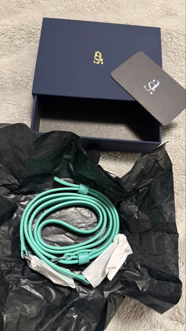 鈴木亜美さん　iPhoneケース　ストラップ　送料込み