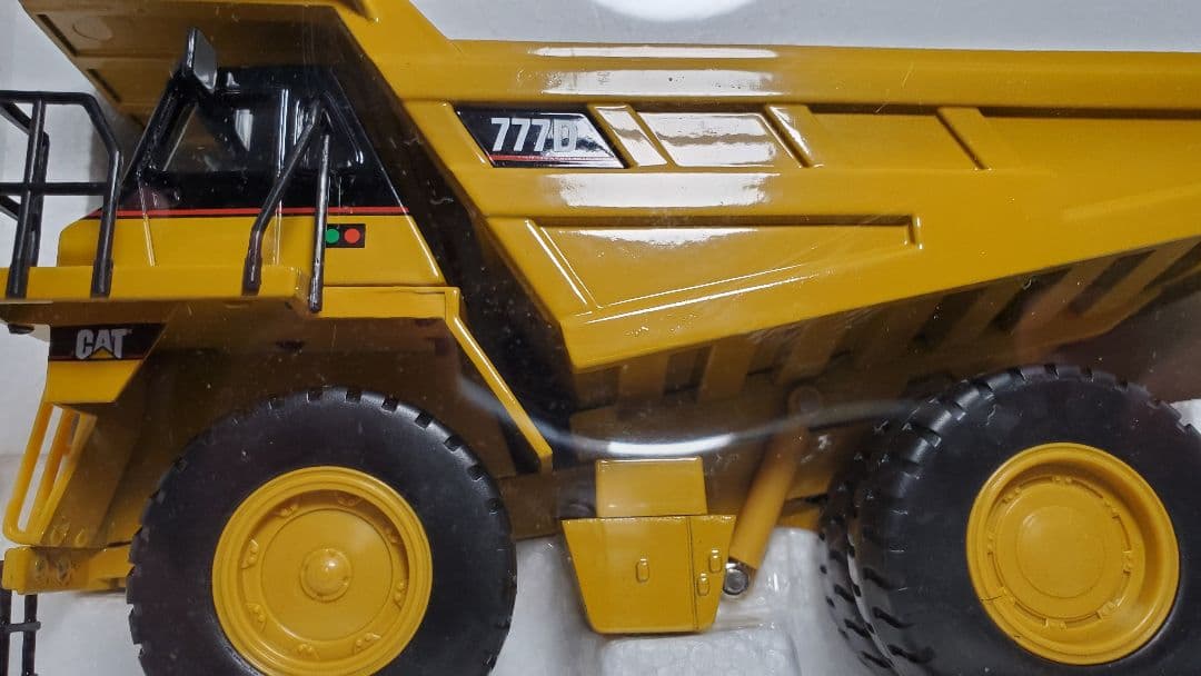 ダンプカー　ミニチュア　ミニカー