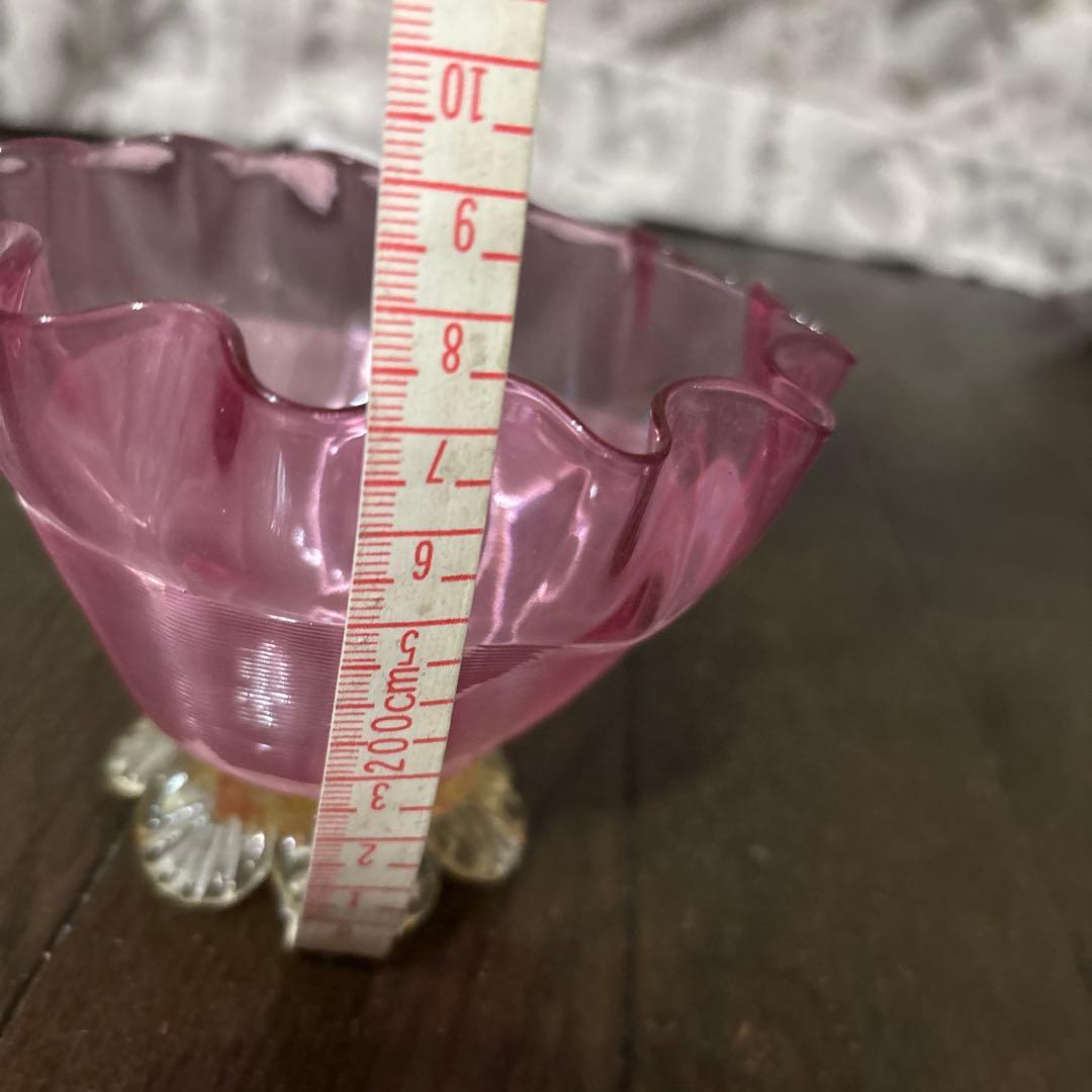 ピンクフリルエッジガラスボウル 20cm