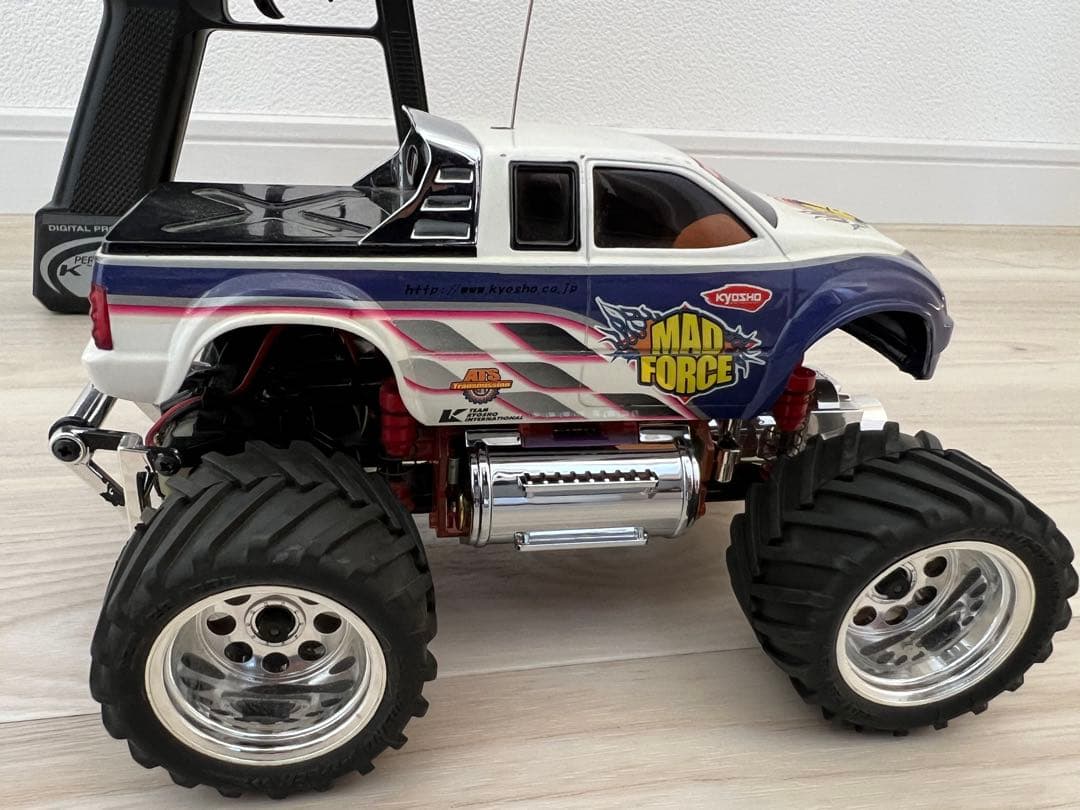 ミニッツモンスター マッドフォース 京商　四駆　中古