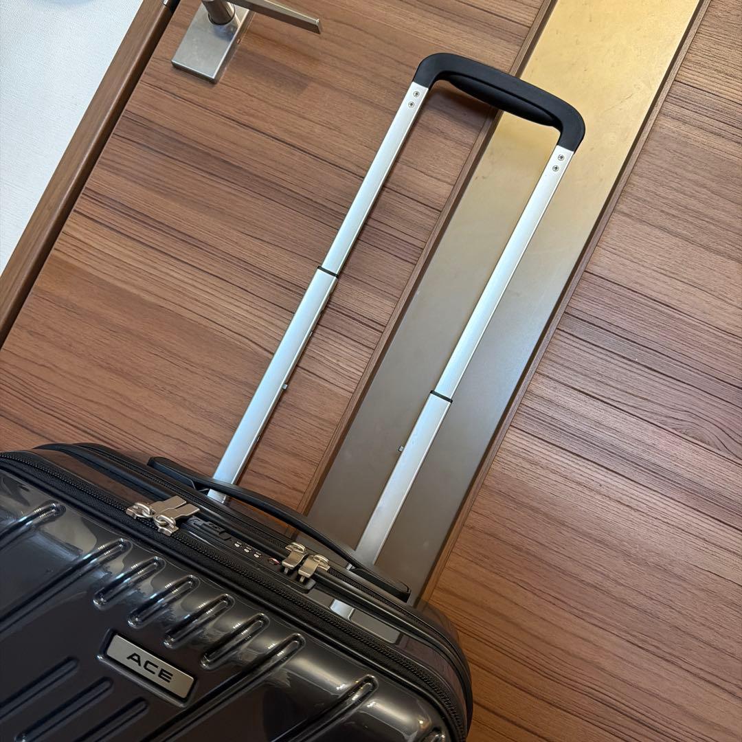 新品未使用 おしゃれ ACE ブラック キャリーケース 機内持ち込みサイズ