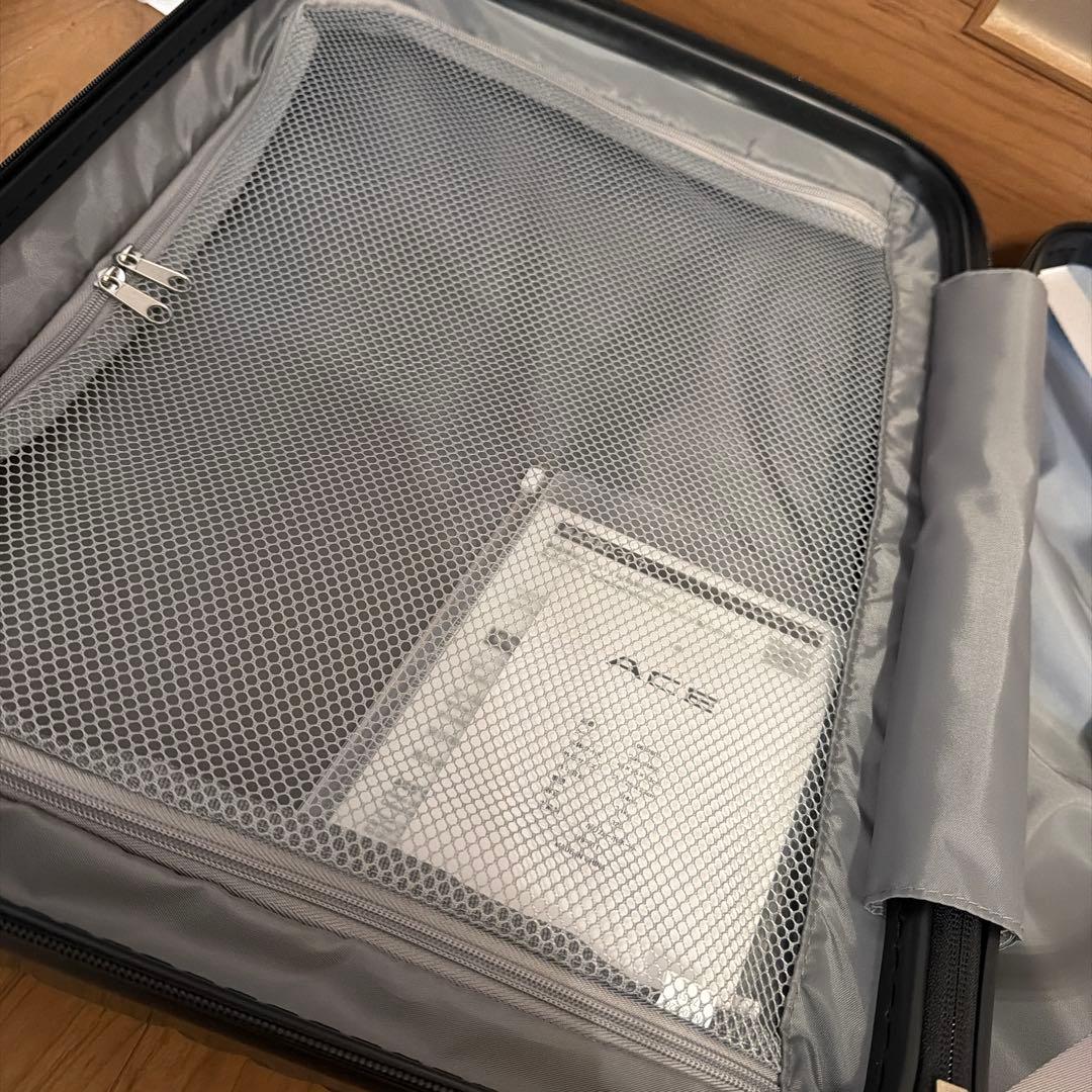 新品未使用 おしゃれ ACE ブラック キャリーケース 機内持ち込みサイズ