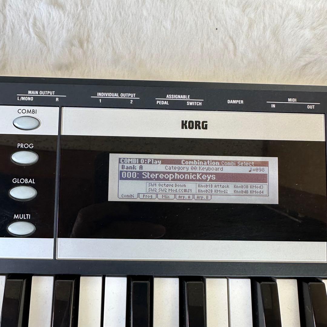 ✨KORG✨ X50 シンセサイザー 61鍵盤　ケース付き
