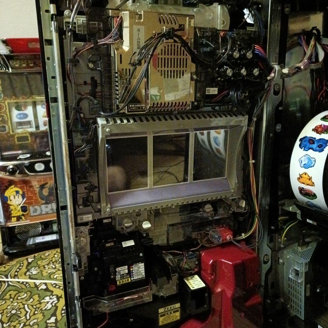 パチスロ実機 ペルソナ5