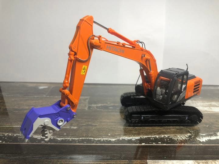 HITACHI ZAXIS 200 ユンボ ショベルカー　カスタム　小割り