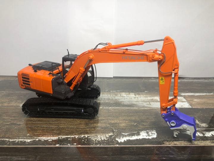 HITACHI ZAXIS 200 ユンボ ショベルカー　カスタム　小割り