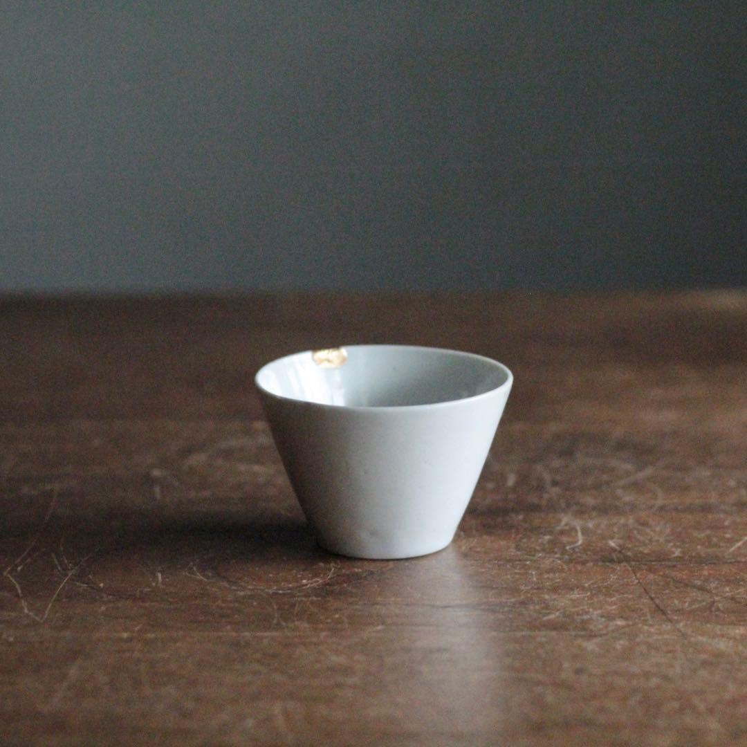 小ぶりな 古伊万里 ちょこ 盃 ぐい呑み 酢猪口 古美術 古道具 アンティーク