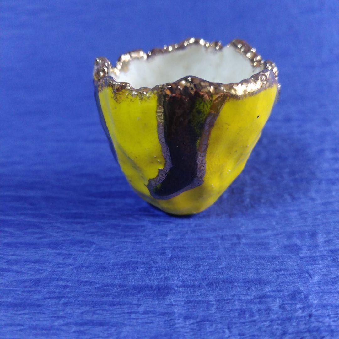 【希少】高鶴元　おちょこ　ぐい呑み　盃　湯呑み　鑑賞用　陶器　金色縁　　レトロ