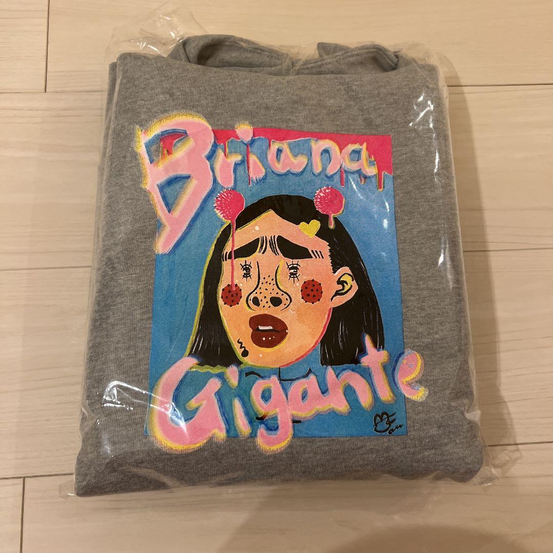 ブリアナギガンテ　伊勢丹ポップアップ　パーカー