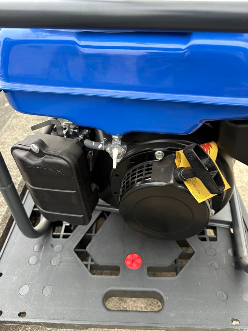 展示品　ヤマハ 発電機 50HZ 東日本地域専用 EF23H