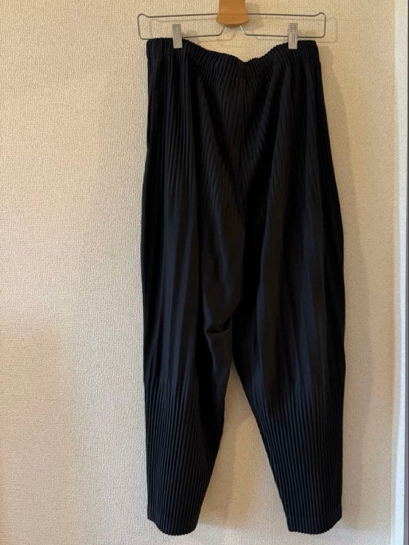 HOMME PLISSÉ ISSEY MIYAKE ブラック　消しプリーツ